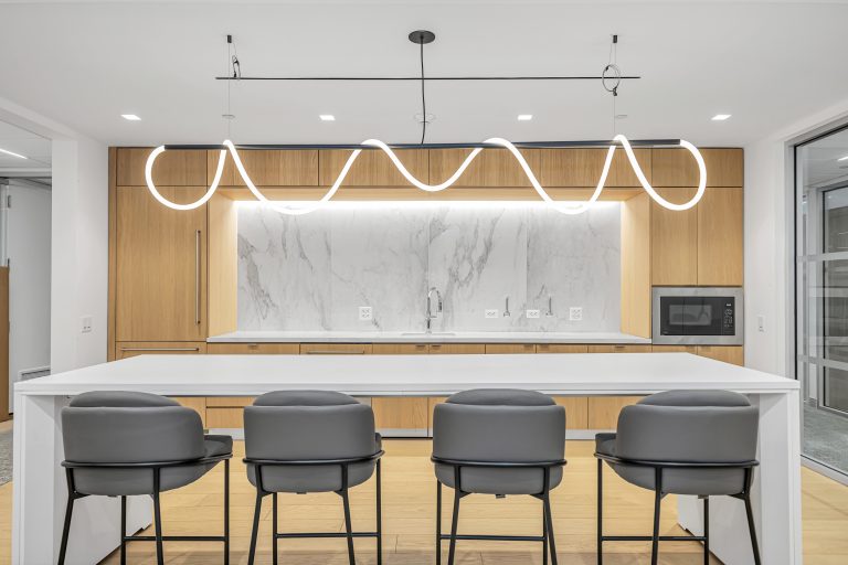 SL Green – 810 7th Avenue, NYC